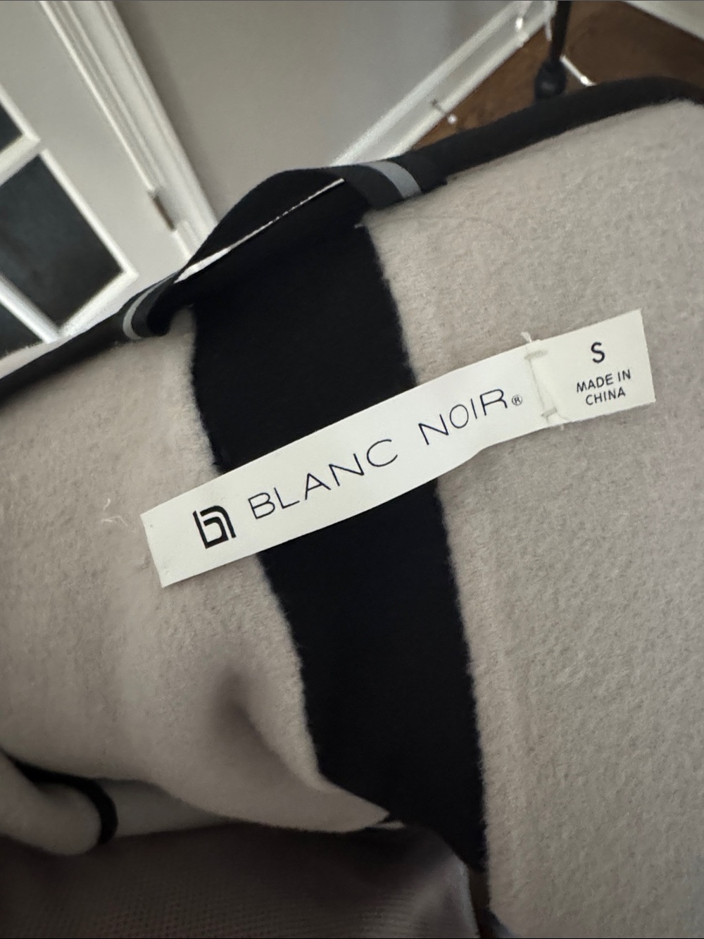blanc noir Light Gray and Black Belted Trench Coat - Picture 5 of 7